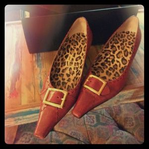 Dolce and Gabbana Kitten Heels